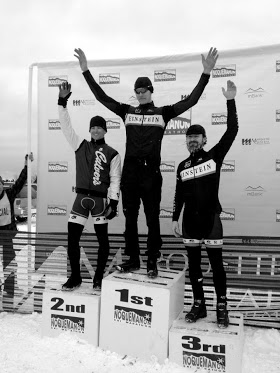 523211_535389443158782_666403854_n-1