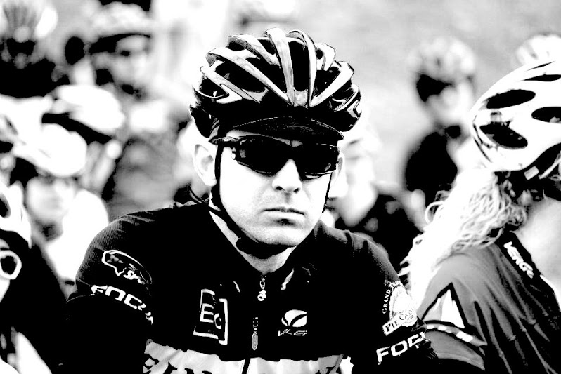 578337_377426705627469_100000804290867_970568_1763220924_n-1