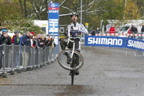 tumblr_mcnpp1McwP1qacyk6o1_r1_500